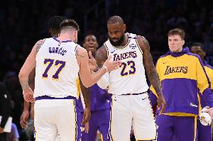 克內(nèi)克特：與詹眉打球很瘋狂&他們奪過(guò)冠 現(xiàn)在我還有機(jī)會(huì)搭檔盧卡