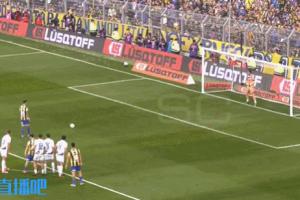 18年的等待！迪馬利亞回歸羅薩里奧中央首秀點射破門，脫衣慶祝