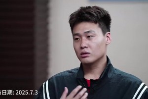 趙睿曾對(duì)于嘉說：我會(huì)毫無保留把所有能量奉獻(xiàn)給男籃，目標(biāo)拿牌！